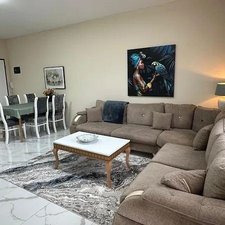 Apartment Elis